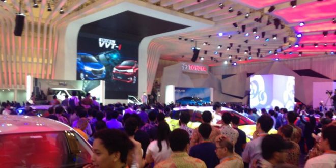 Pameran Otomotif GIIAS 2